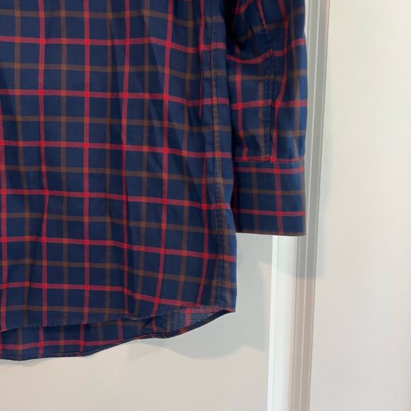 Boss Hugo Boss Men's Tailored Slim Fit Dress Shirt Navy Size 39‎ 15 1/2 - Picture 2 of 9